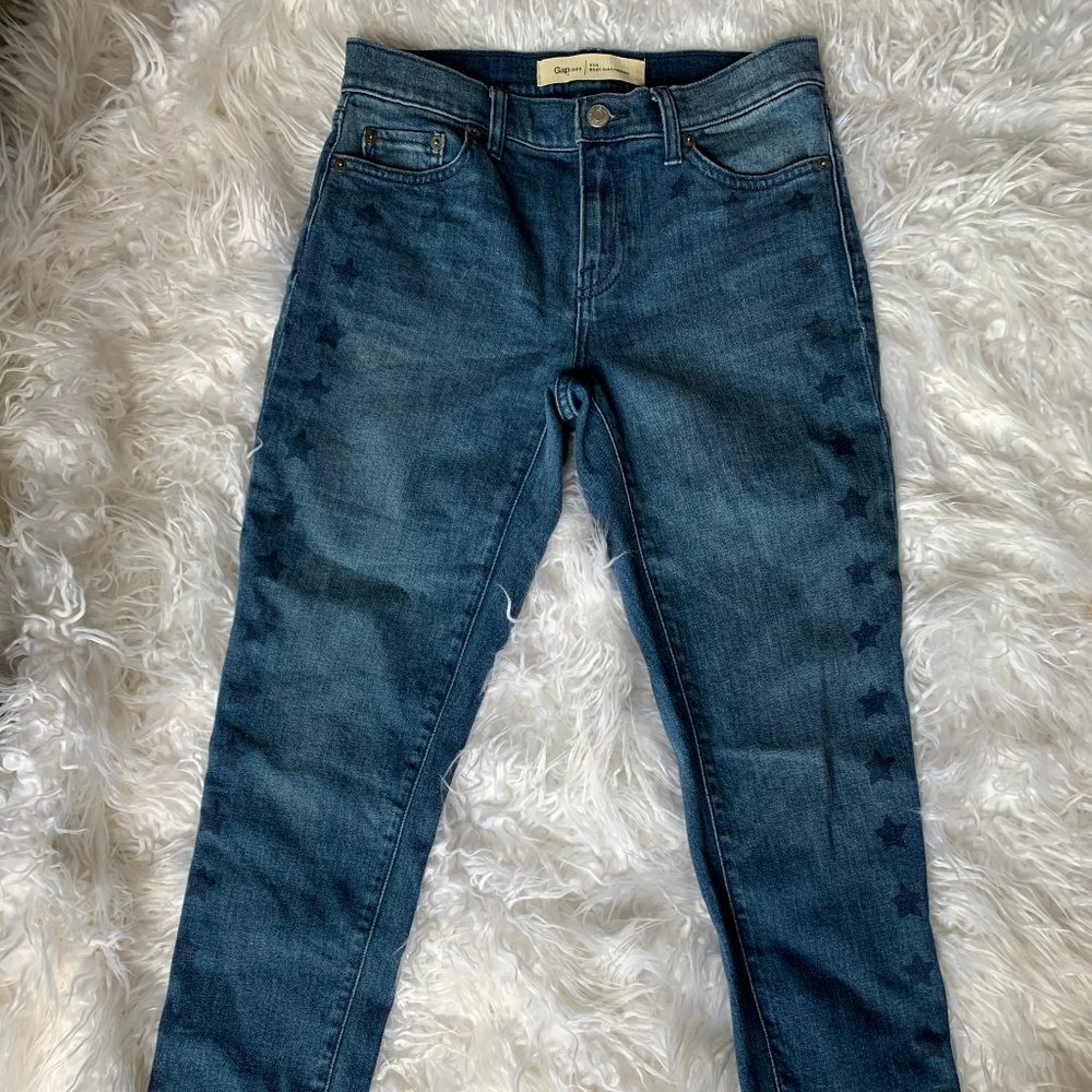 Women's GAP Jeans Size 25R (size 4) NWOT